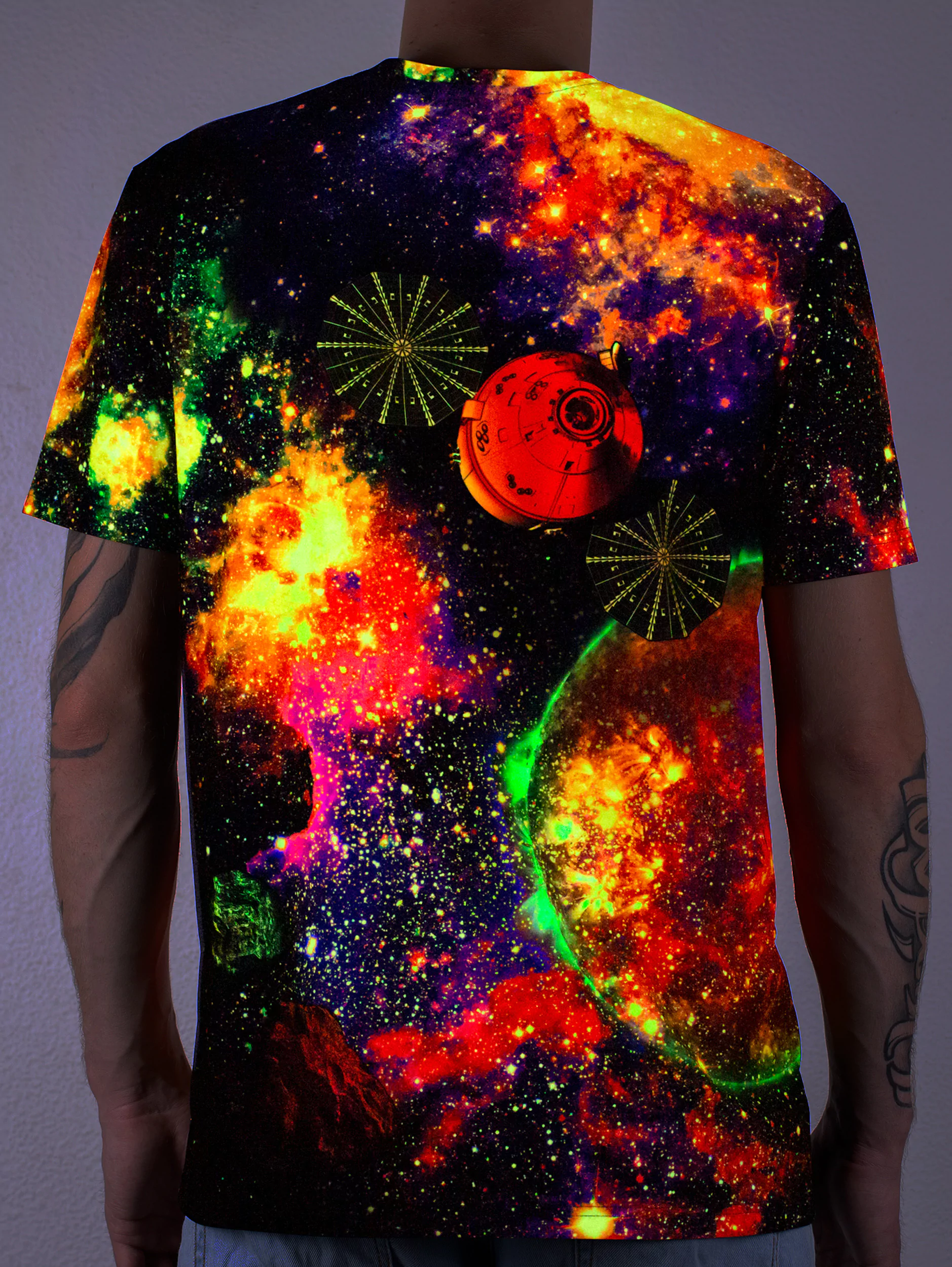 Ультрафиолетовая «Неоновая» Футболка M «Solar System» Unisex