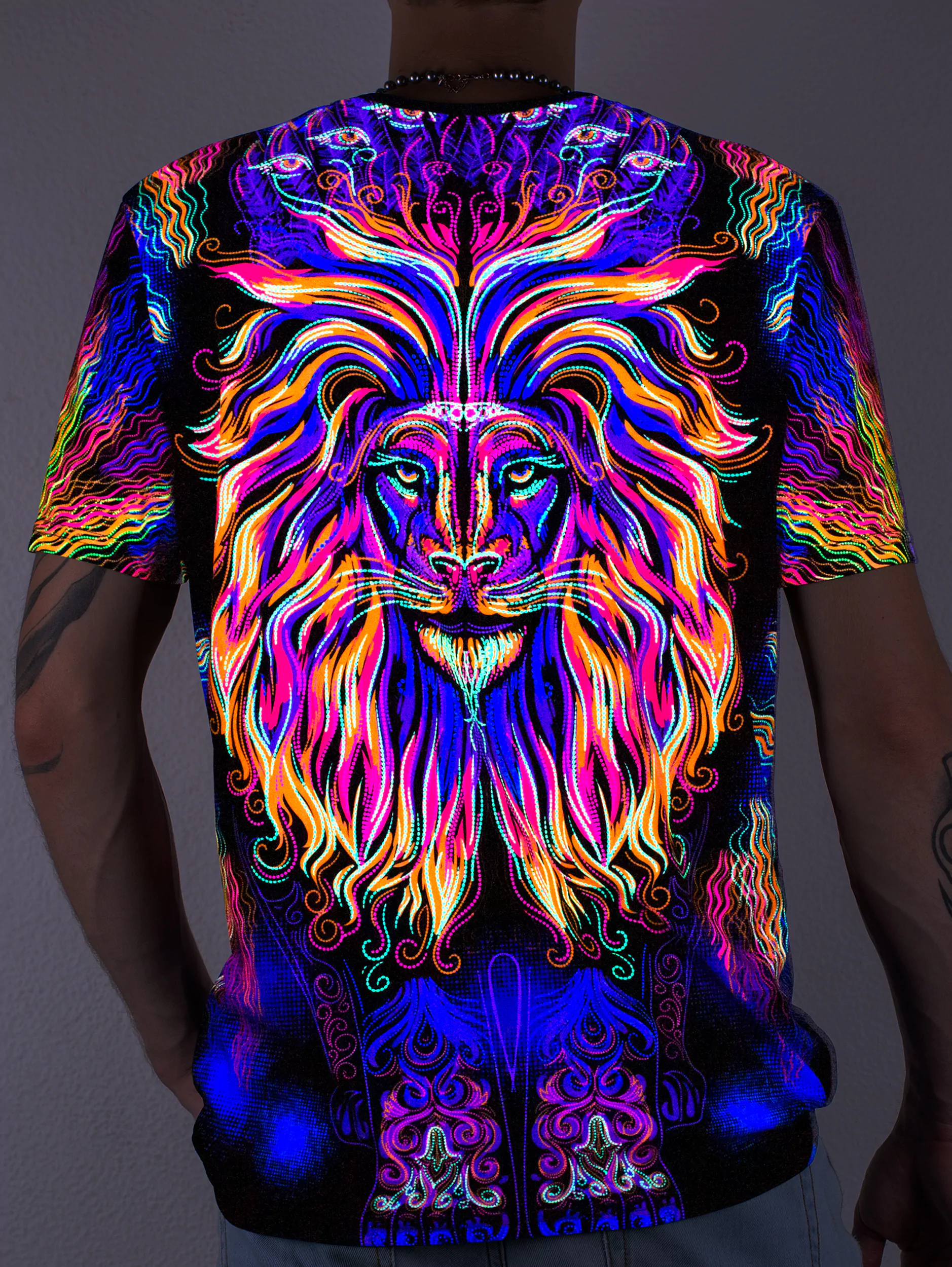 Флуоресцентная «Неоновая» Футболка M «Sacrament Lion» Unisex