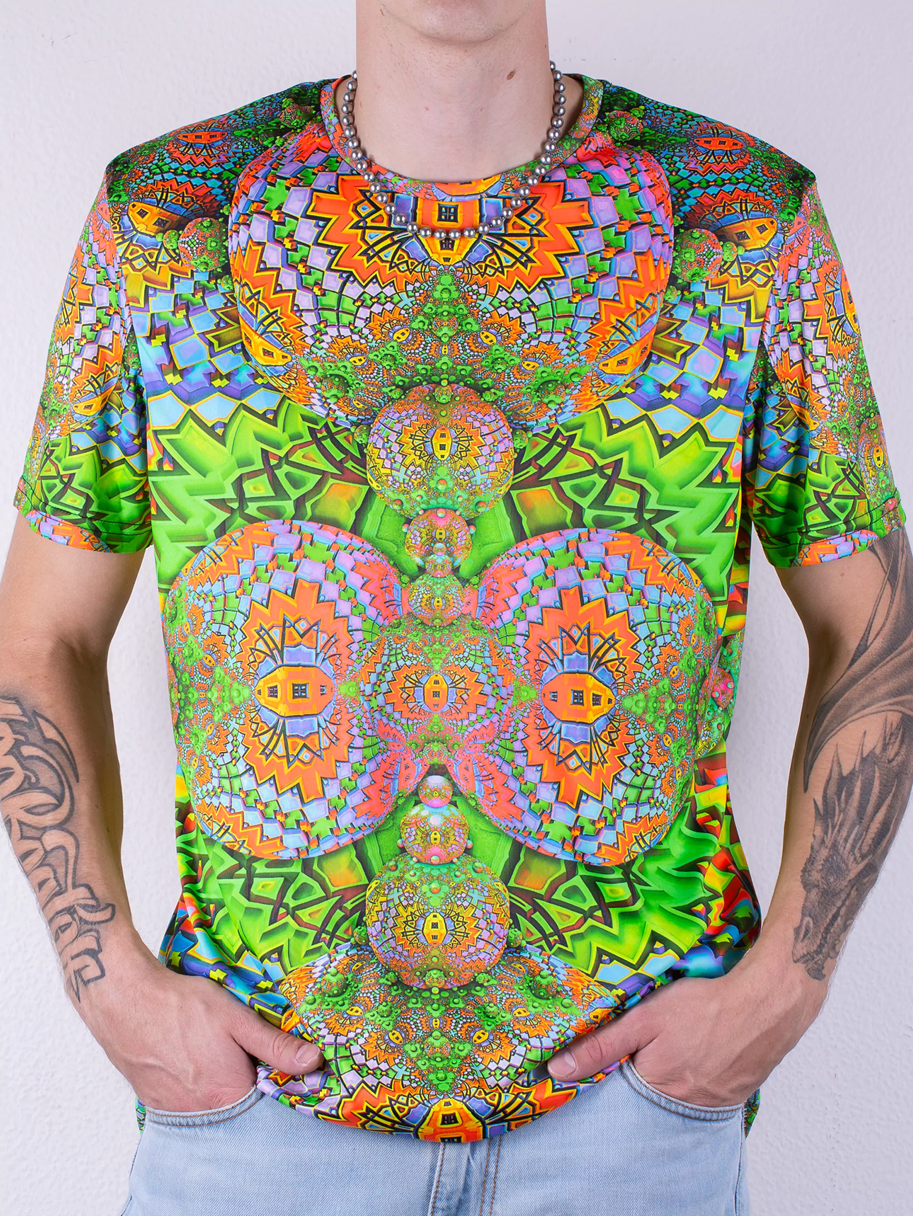 Ультрафиолетовая «Кислотная» Футболка L «Fractal Rainbow» Unisex