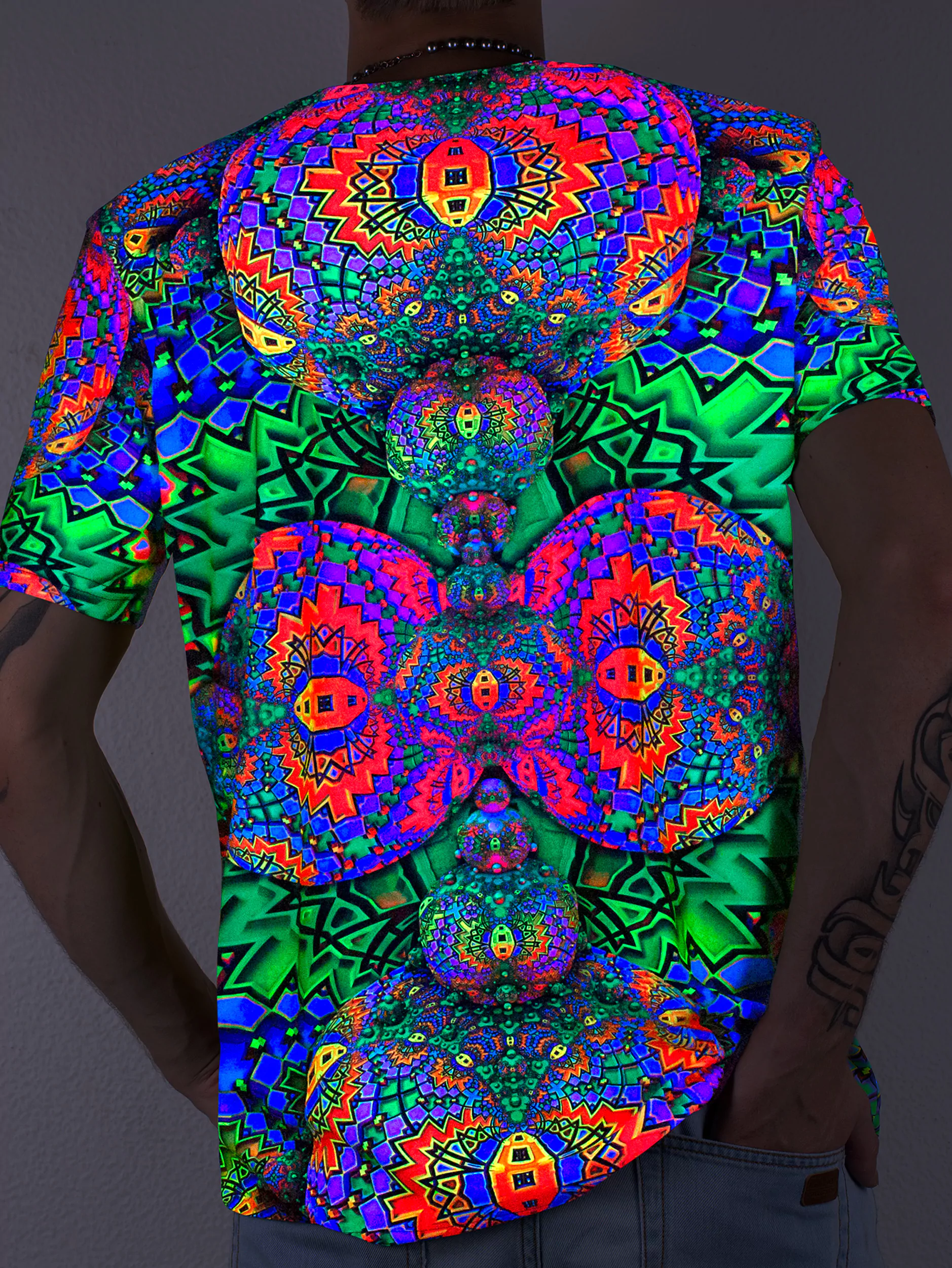 Ультрафиолетовая «Кислотная» Футболка XL «Fractal Rainbow» Unisex