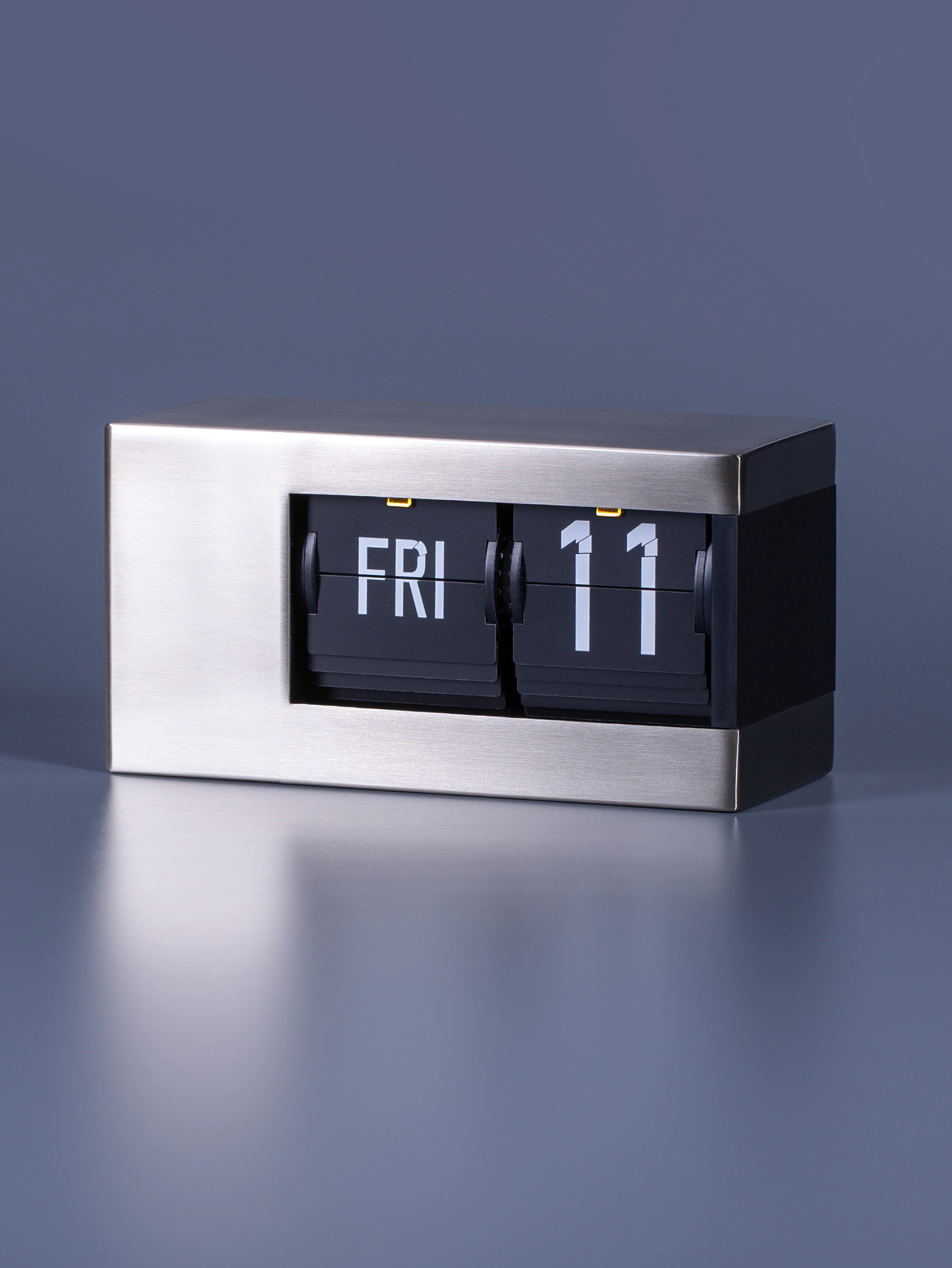 Часы-календарь перекидные Flip Clock, Silver