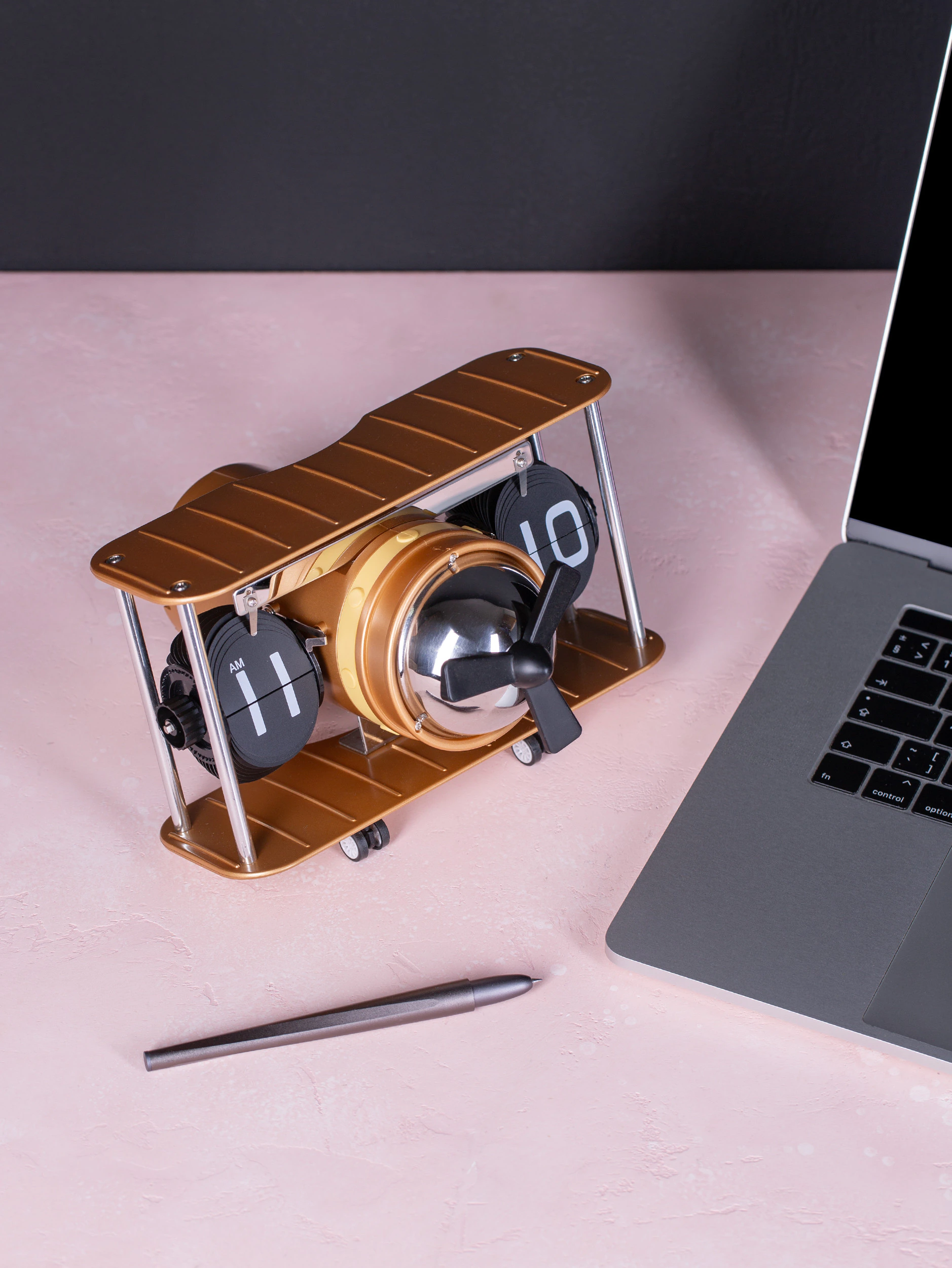 Перекидные часы Flip-Clock «Самолёт» с вращающимся пропеллером Gold