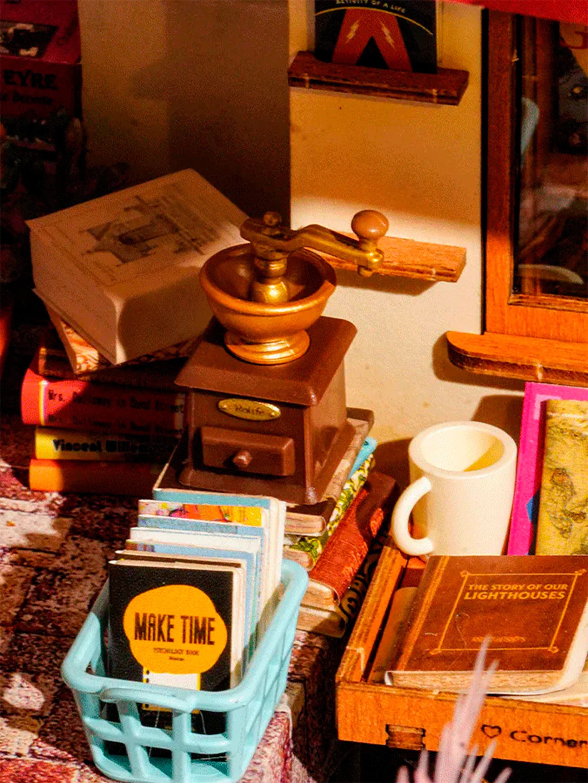 Румбокс интерьерный конструктор Книжный магазин на углу Robotime Corner Bookstore