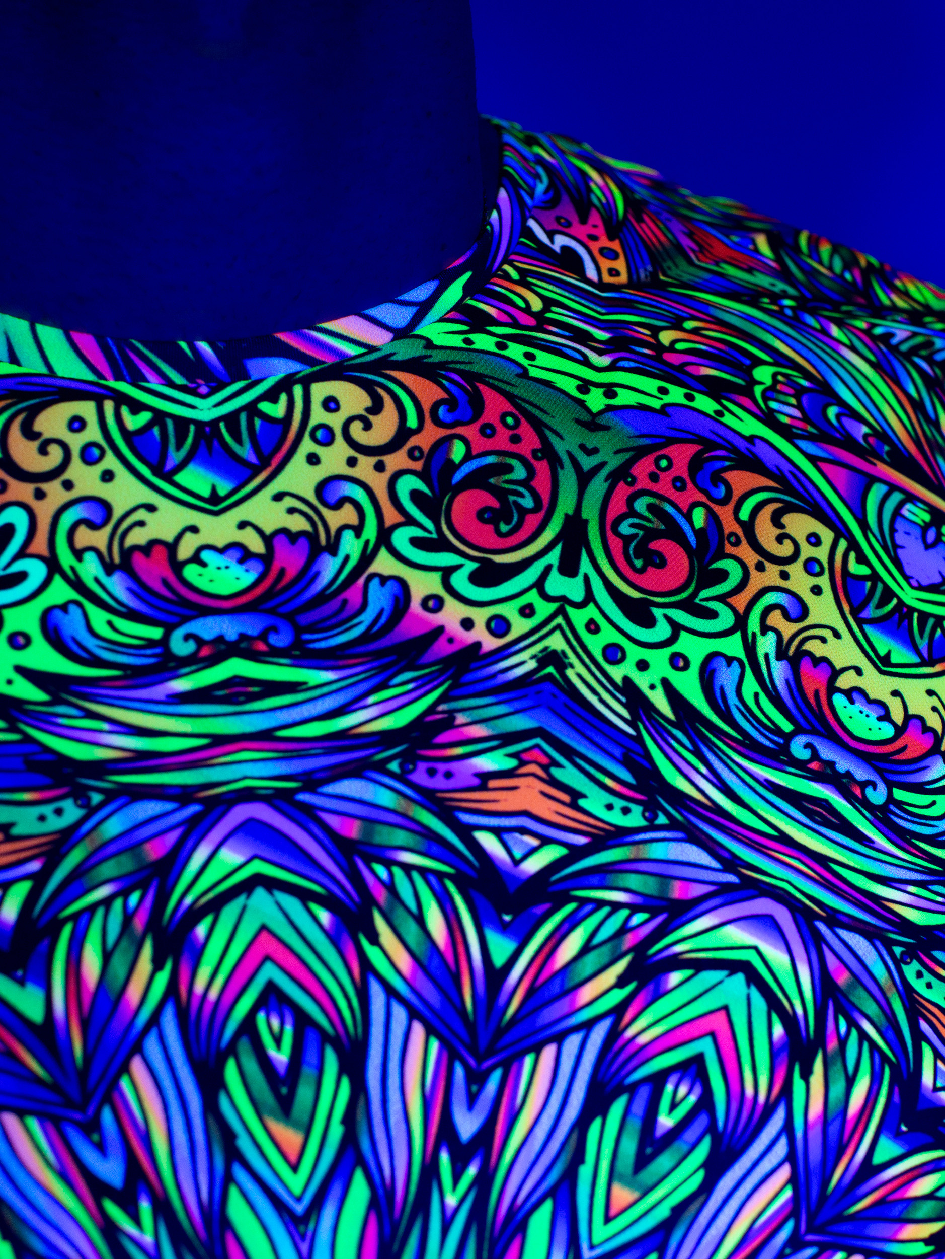 Ультрафиолетовая «Неоновая» Футболка XL «Blacklight Mandala» Unisex