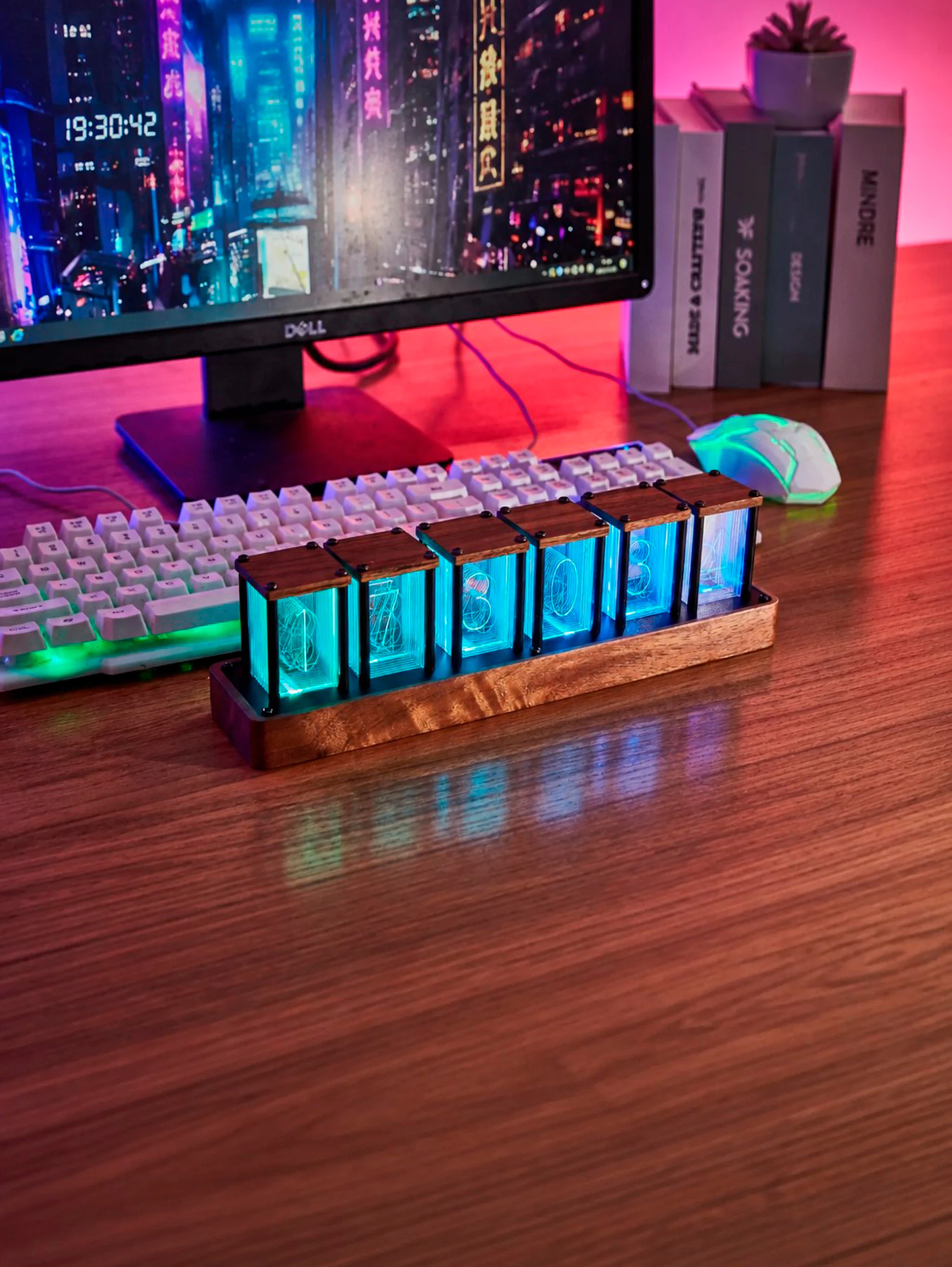 Настольные светящиеся RGB ретро-часы (28x7х6 см)