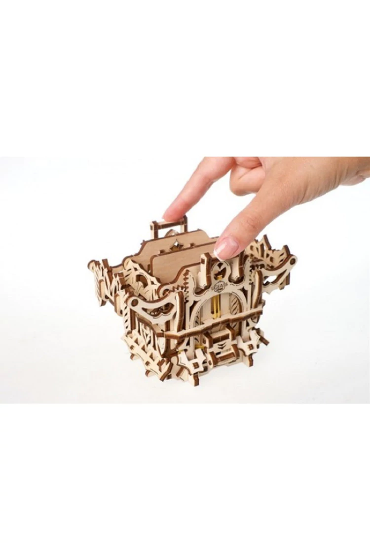 Сборная модель Ugears Дек Бокс  (9,4х8,4х11,2 см)