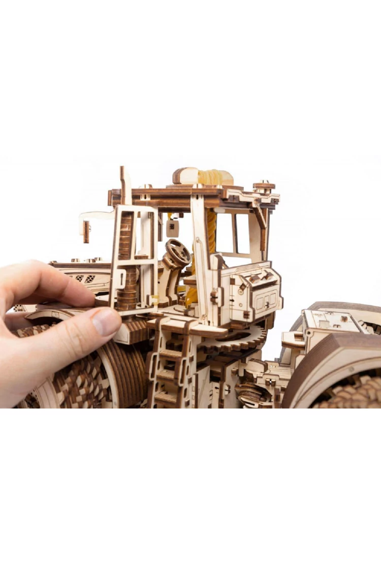 Конструктор деревянный 3D EWA "Трактор Кировец К-7М"