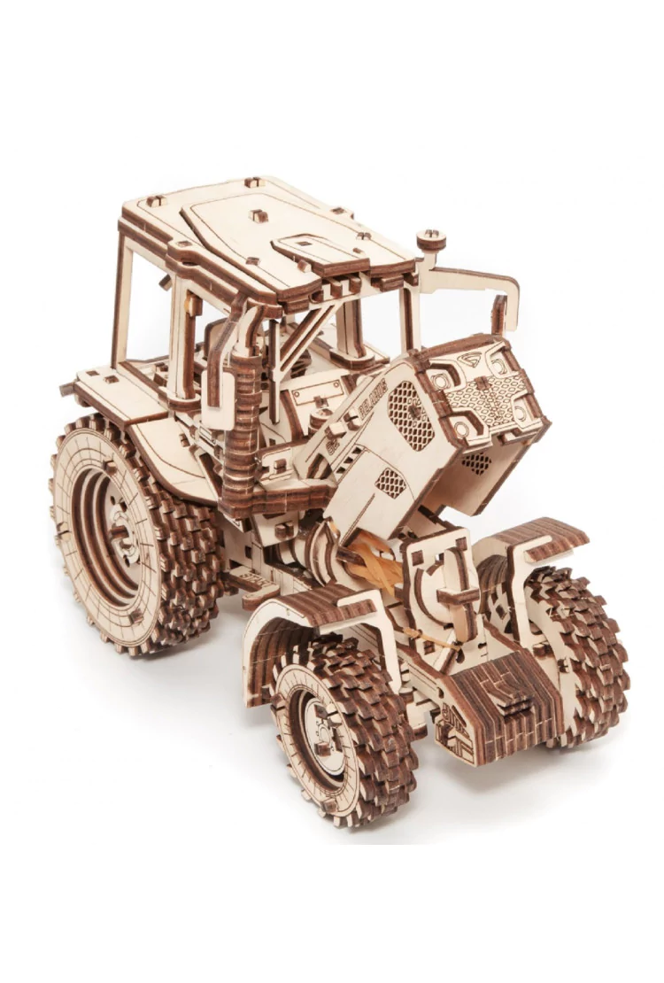 Сборная модель деревянная 3D EWA Трактор Беларус 82
