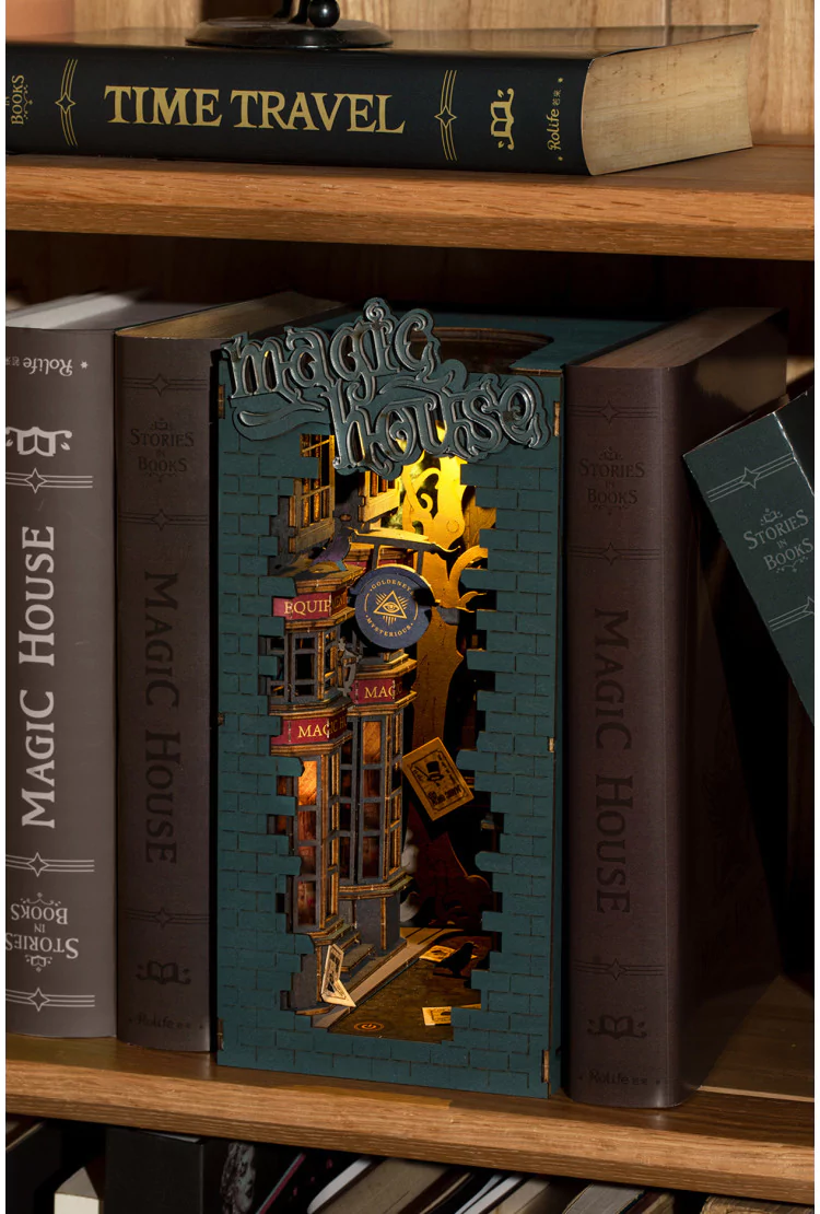 Деревянный конструктор - книжный уголок Волшебный Дом Robotime Rolife Magic House