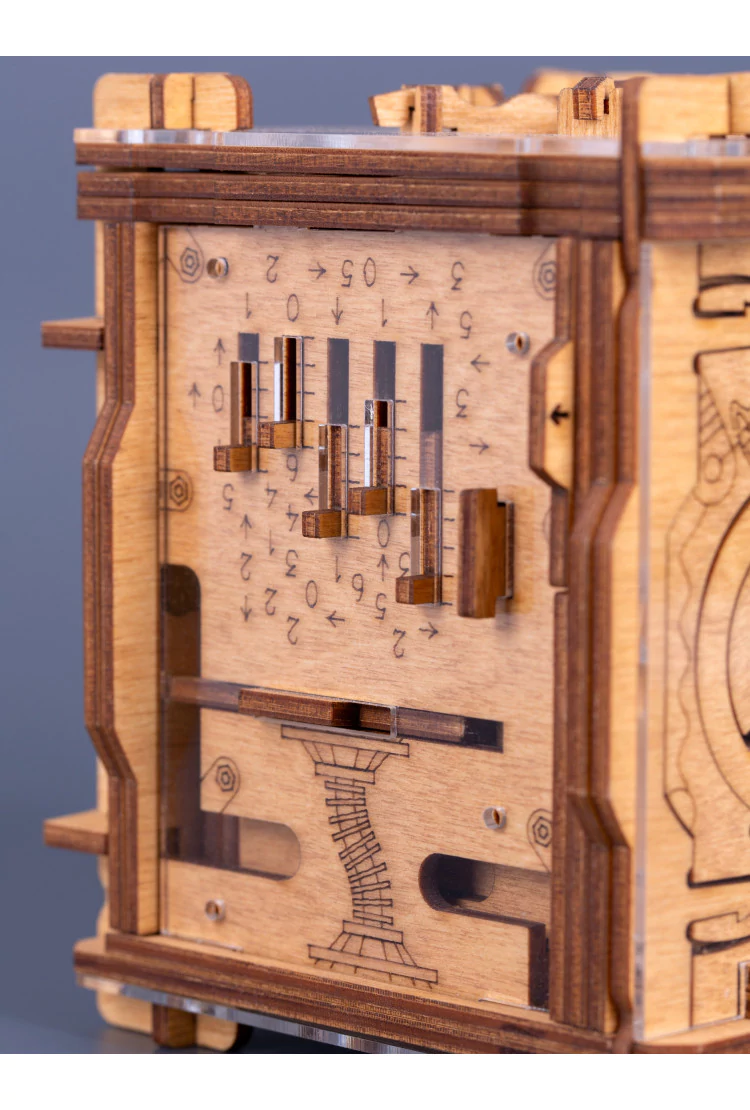 Деревянная головоломка Квестбокс Кембриджский лабиринт
