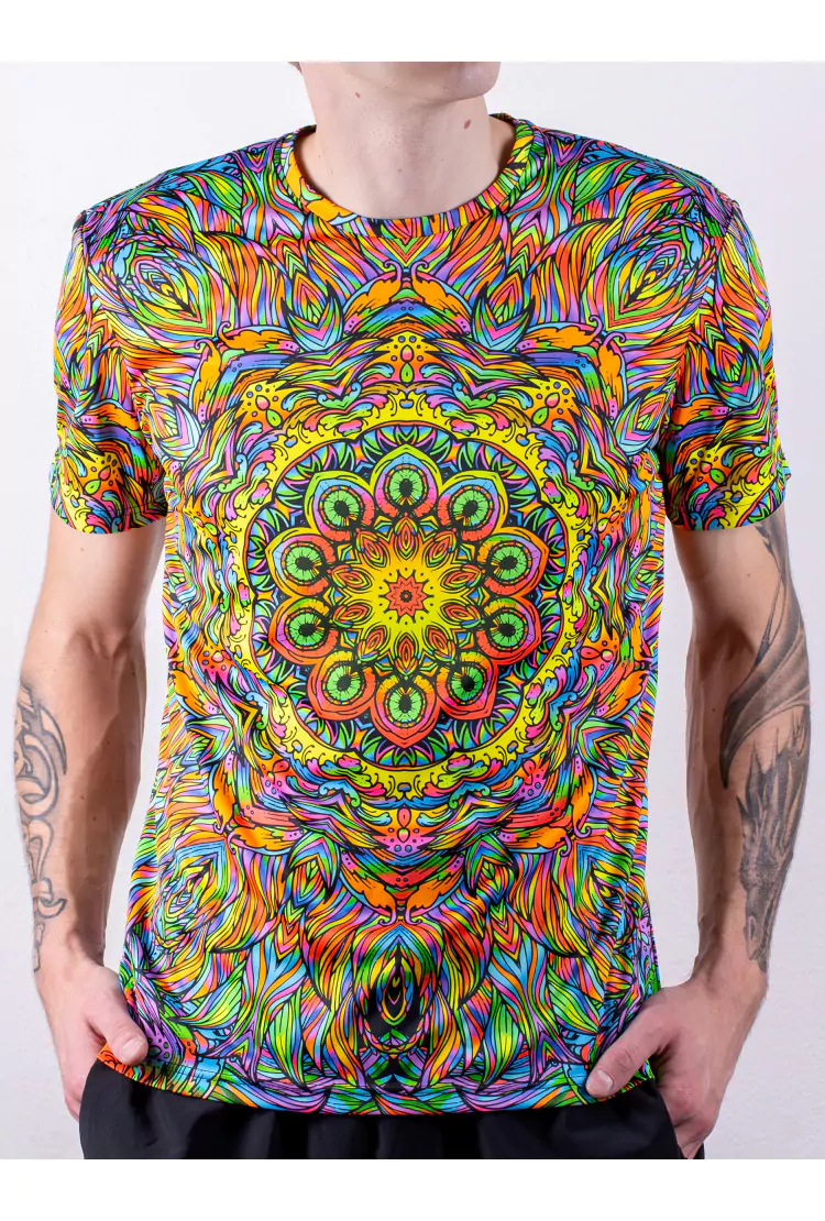 Ультрафиолетовая «Неоновая» Футболка XXL «Mandala Feather» Unisex