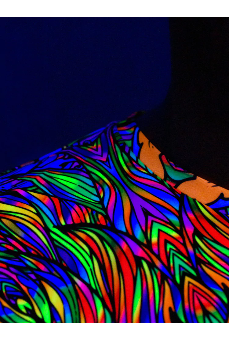 Ультрафиолетовая «Неоновая» Футболка XXL «Mandala Feather» Unisex