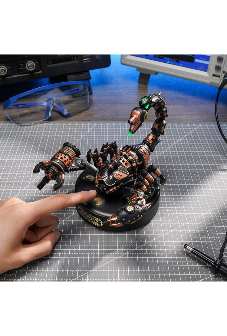Конструктор Императорский Скорпион Robotime Emperor Scorpion