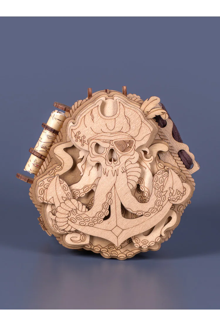 Головоломка квест-бокс EscapeWelt Blackbeard’s Compass - Компас Чёрной Бороды