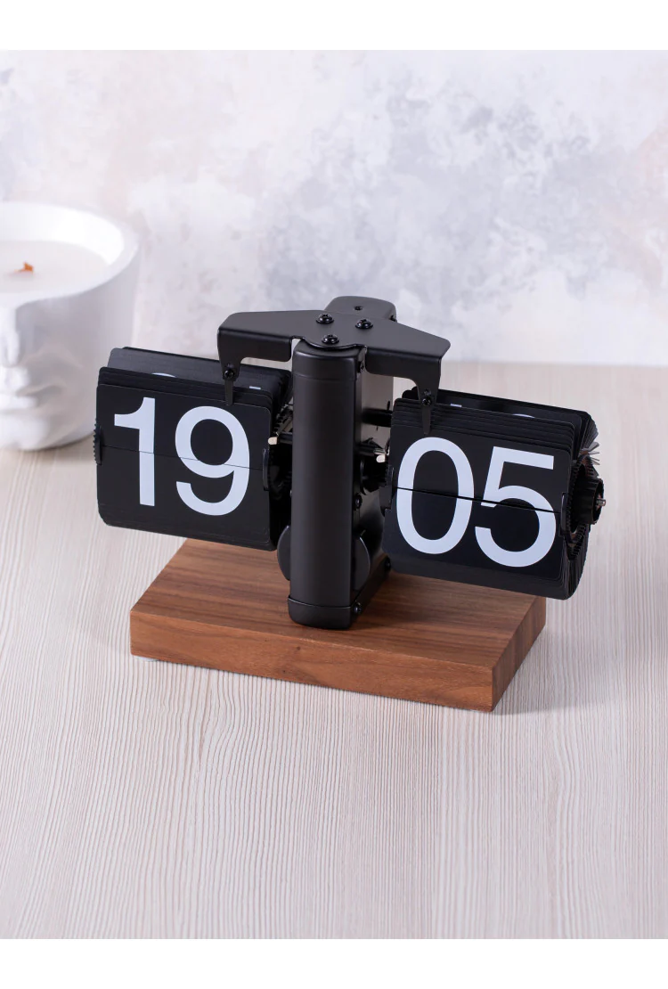 Классические перекидные часы Flip-Clock на деревянной подставке, 14х20х9, Black