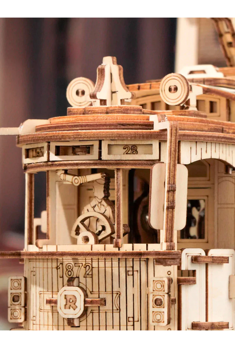 Механический деревянный конструктор Городской трамвай Robotime Classic City Tram