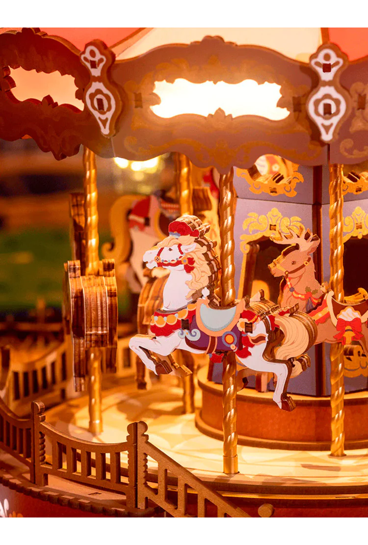 Конструктор музыкальная шкатулка Классическая карусель Robotime Classic Carousel