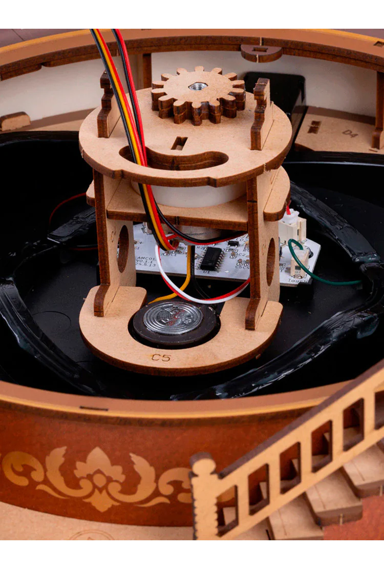 Конструктор музыкальная шкатулка Классическая карусель Robotime Classic Carousel