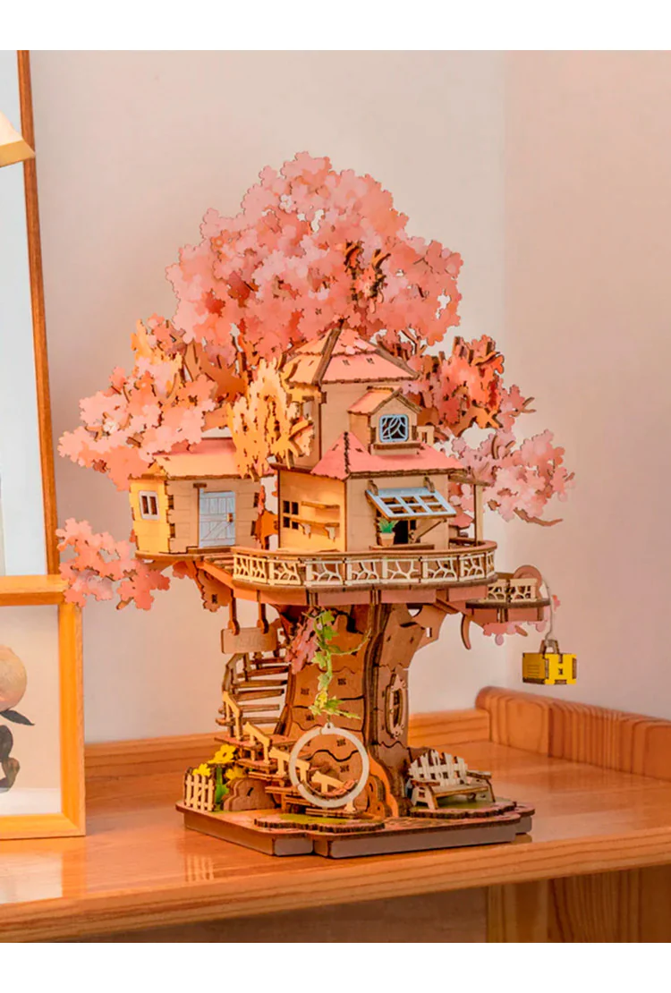 Деревянный конструктор Домик на дереве Сакура Robotime Sakura Tree House