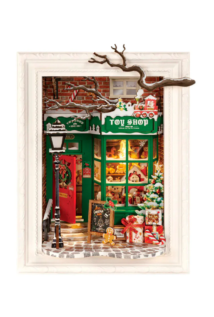 Деревянный конструктор Магазин игрушек Санты Robotime Santa's Toy Shop
